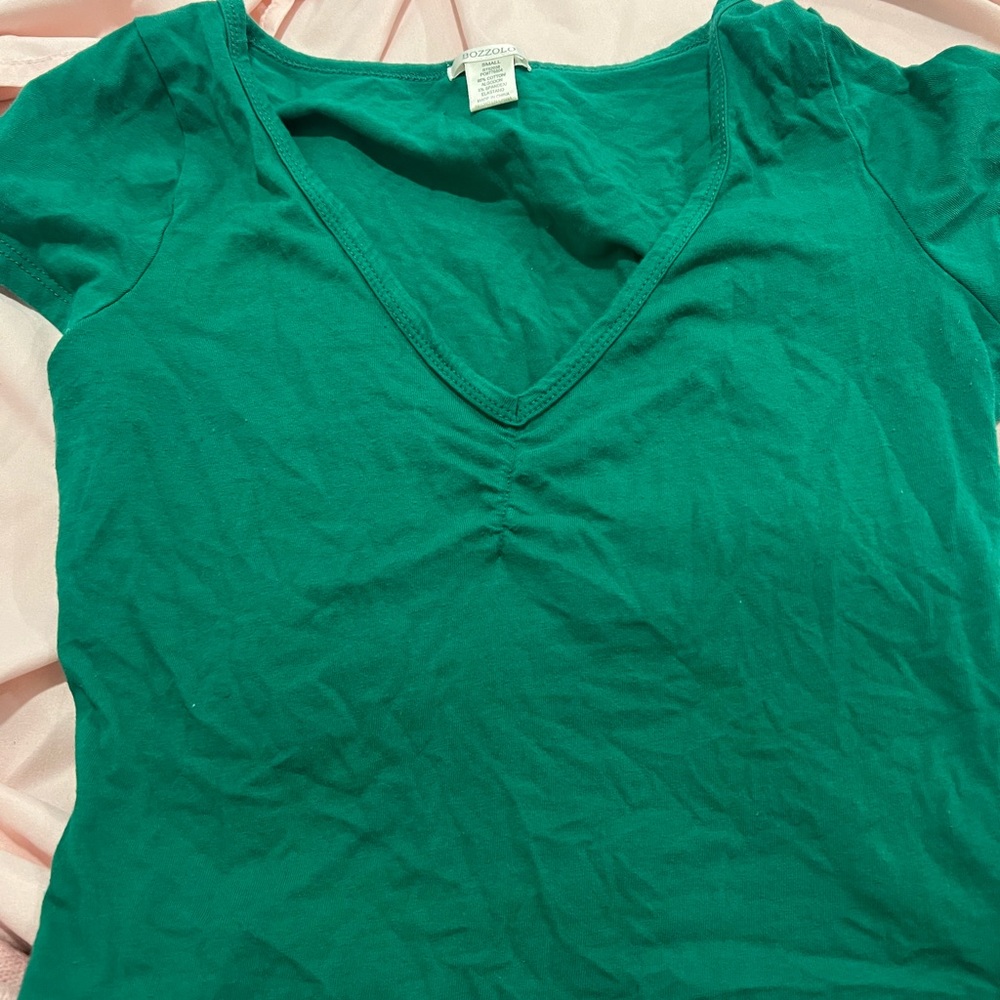 green crop top